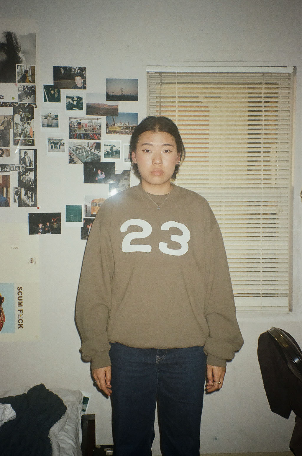 23